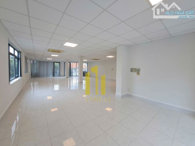 CHO THUÊ TOÀ NHÀ MẶT TIỀN ĐƯỜNG NGUYỄN VĂN HƯỞNG 700M2 GIÁ 150 TRIỆU - 5