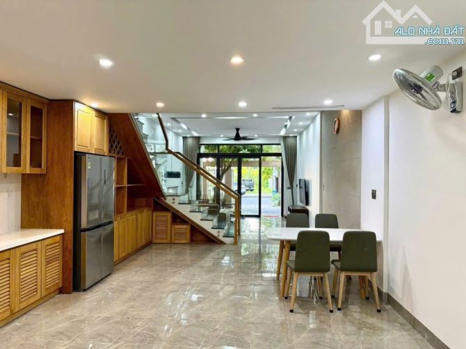 Cho thuê nhà 4 tâng mật tiền Khu Nam Việt Á , Ngũ Hành Sơn - 5