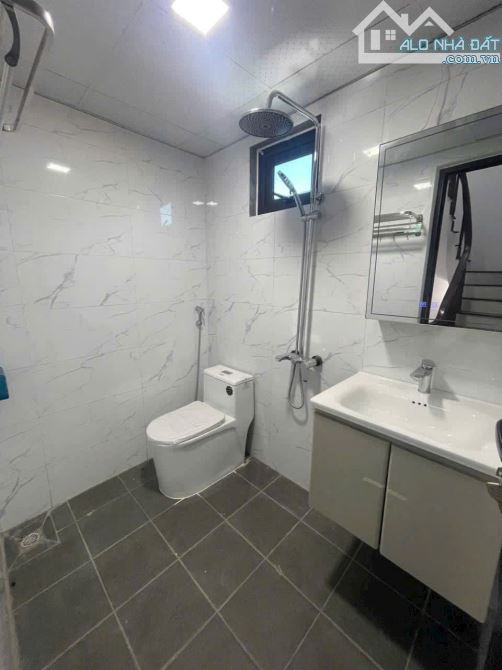 🏡 BÁN NHÀ ĐỘC LẬP – FULL 4 TẦNG – Ô TÔ ĐỖ CỬA – SÂN TRƯỚC, SÂN SAU THOÁNG MÁI - 5