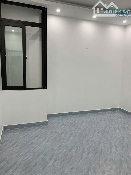 Bán nhà mặt ngõ 435 Đằng Hải ☯️ Hướng Tây tt Diện tích: 46m2 nhà 3 tầng Công năng: 3ngủ, 3 - 5