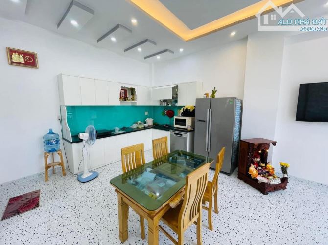 BÁN NHÀ 1 TRỆT 2 LẦU CĂN GÓC 2 MẶT TIỀN HẺM Ô TÔ TRIỆU VIỆT VƯƠNG GẦN BIỂN BÃI TRƯỚC - 5