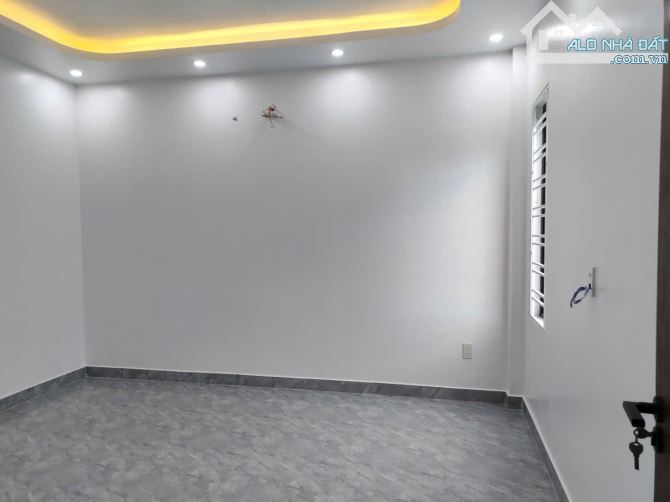 Nhà 4 tầng, xây độc lập, oto đậu cửa,sân bên cạnh rộng tha hò để xe đi bô ra Aeon mall - 5
