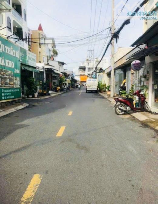 NHÀ ĐẸP, LÊ ĐỨC THỌ, GẦN DƯƠNG QUẢNG HÀM, P6, GÒ VẤP, DT 6,5Mx13M, NỞ HẬU – GIÁ TỐT 7,8 TỶ - 3