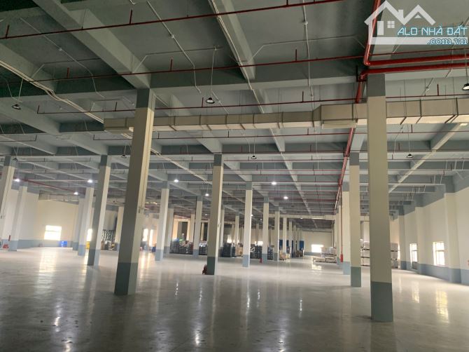 Thuê kho, nhà xưởng dt 3000m2 tại khu Công Nghiệp Đồng Văn - 5