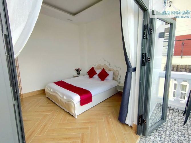 Bán gấp villa CAO CẤP Mũi tàu 2MT Lý Nam Đế -  P8 Đà Lạt - Gía rẻ chỉ 23 tỷ - 5