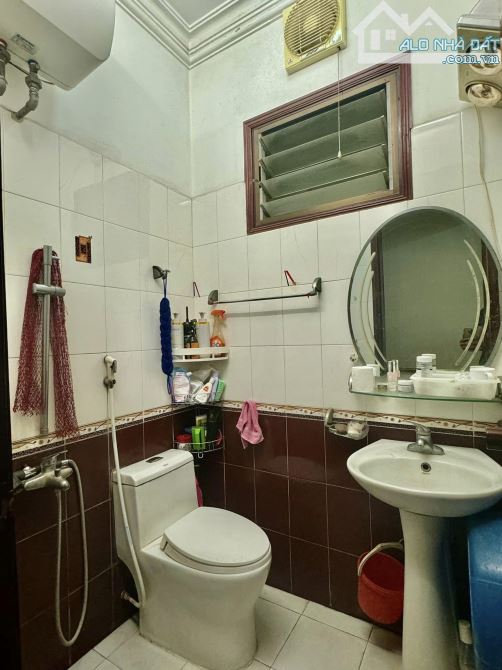 BÁN NHÀ 4 TẦNG HAI MẶT ĐƯỜNG Ô TÔ THÔNG, KHU PHÂN LÔ CAO CẤP PHỐ TRẦN QUANG DIỆU – ĐỐNG ĐA - 5