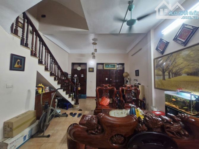 ĐẶNG TIẾN ĐÔNG - THÁI HÀ - 15M Ô TÔ TRÁNH - 50M2 X 5T - MT 4.7M - NHÀ 3 THOÁNG - CHỦ GỐC - 5