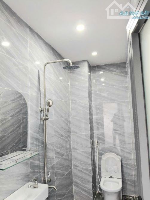 NHÀ ĐẸP HXH LÔ GÓC 3 MẶT TIỀN,NGANG 4,5M,TÂN CHÁNH HIỆP 34, Q.12-68M2-2 LẦU BTCT,5,2 TỶ - 5