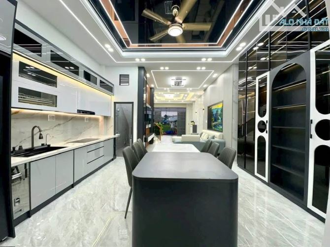 SIÊU PHẨM HXH QUANG TRUNG - 1 TRỆT 3 LẦU - 5 X 17 (84M2) - NHÀ NGANG KHỦNG 5M ĐẸP KENG - - 5