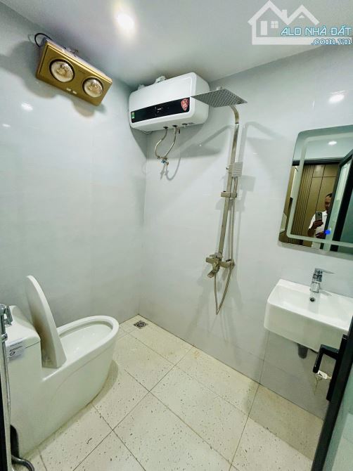 CHÍNH CHỦ BÁN TẬP THỂ 2 NGỦ NỘI THẤT SỊN-NHÀ ĐẸP Ở NGAY - 5