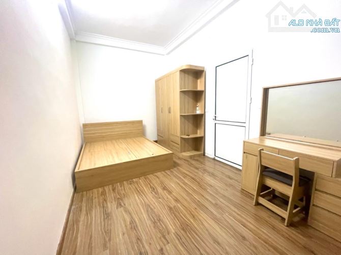 DUY NHẤT 1 CĂN NHÀ TRƯƠNG ĐỊNH - 26M2 MẶT TIỀN 4.5M - 4 TẦNG - NHỈNH 5 TỶ - Ô TÔ CÁCH 15M - 5