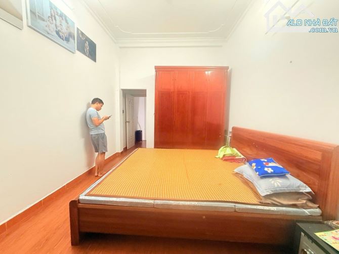 NHÀ HOÀNG HOA THÁM DT 35M, 5T, 13 TỶ. - 5