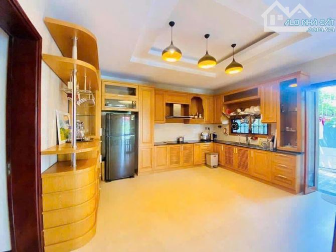 VIP BIỂN! BÁN ĐẤT TẶNG NHÀ 3 TẦNG 585M² - 134,3 TỶ - MT VÕ NGHĨA - Q. SƠN TRÀ - 5