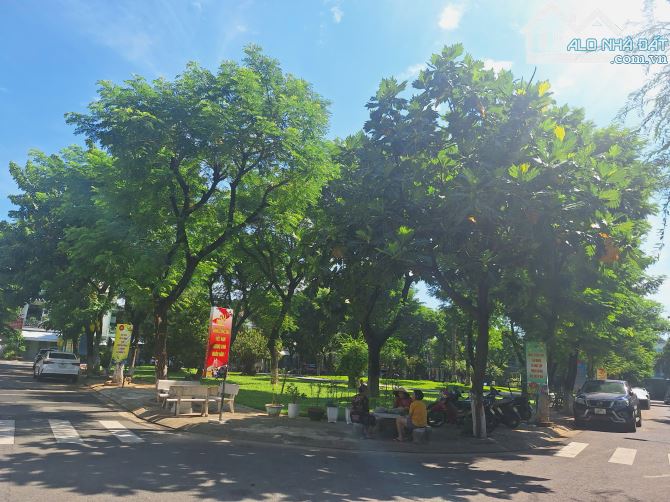 💥 HẢI CHÂU, gần Sân Bay - MẶT TIỀN đường NGUYỄN TRÁC View CÔNG VIÊN - DT 140m2 - GIÁ RẺ - 5