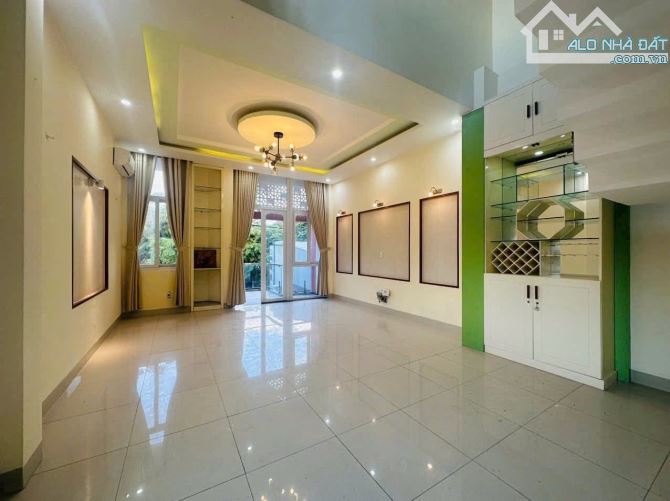 CHO THUÊ NHÀ 4 TẦNG MẶT TIỀN ĐIỆN BIÊN PHỦ, TP HUẾ - 5