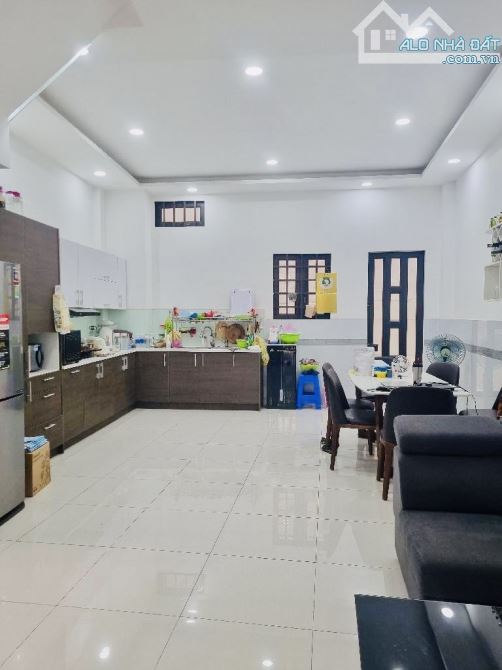 Bán nhà mặt đường 12m Lê Đức Thọ, Gò Vấp, 3 tầng, kinh doanh đa nghề chỉ 6 tỷ 5 - 5