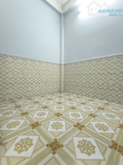 NHÀ 2 TẦNG 3PN 2WC – DTSD 100M2– MẶT TIỀN NHỰA 8M THÔNG TT. HÓC MÔN – GIÁ 3TỶ550 - 5