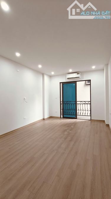 NHÀ ĐẸP BẮC TỪ LIÊM – 35M² – 5 TẦNG – GIÁ 5 TỶ Vị trí sát Quốc lộ 70, ô tô đỗ cổng - 5
