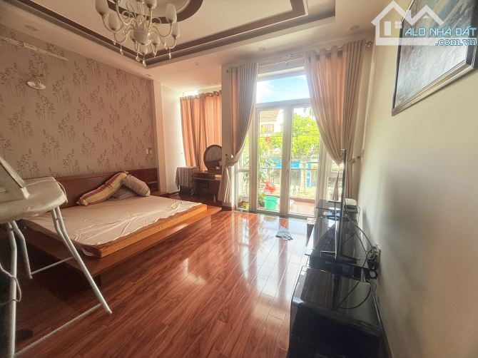 NHÀ MẶT TIỀN PHAN ĐĂNG LƯU – 100M² - 4 TẦNG - GẦN DỰ ÁN TOÀ THÁP 70 TẦNG – 18.5 TỶ - 7