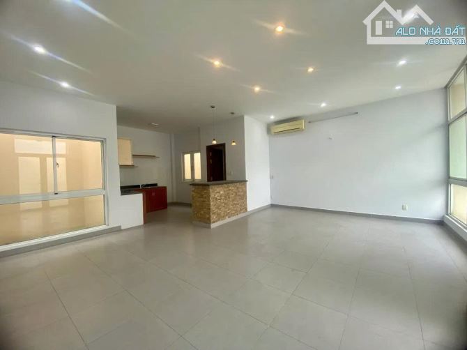 BIỆT THỰ 5 TẦNG – NGUYỄN VĂN NGHI, P.7, GÒ VẤP- 134m2(12m x 11m ) 8PN- GARA OTO- 22 TỶ TL - 6