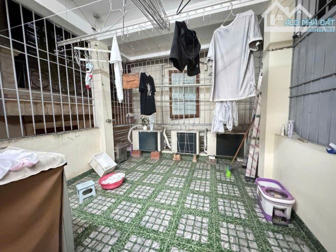 Hạ 500 triệu Lô góc 15m ra mặt phố Pháo Đài Láng ngõ to 5tầng 42m2 mới đẹp đầy đủ nội thất - 6
