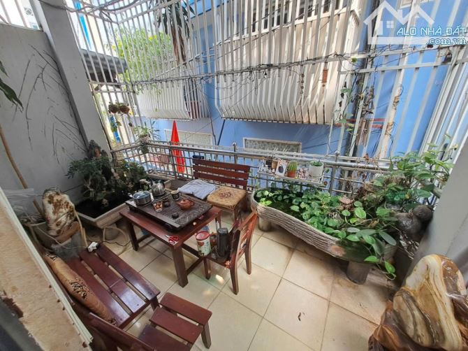 Hàng nóng Tân Bình, đường Lạc Long Quân, 4 tầng , BTCT, chưa đến 7 tỷ - 6