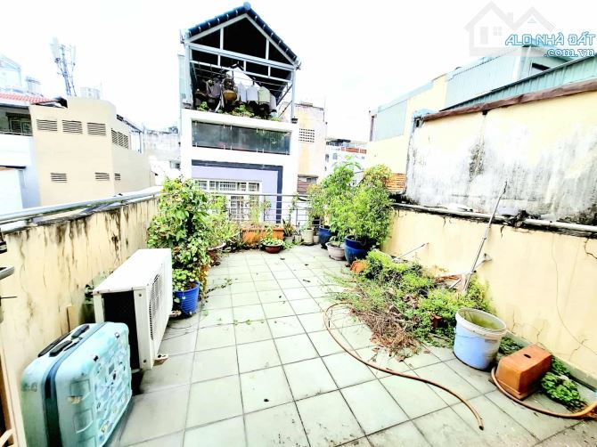 Nhà Phó Đức Chính_ Q1. DT 36m2 (3.4m x 10.5m). 4 tầng BTCT. Giá 8.8 tỷ. - 6