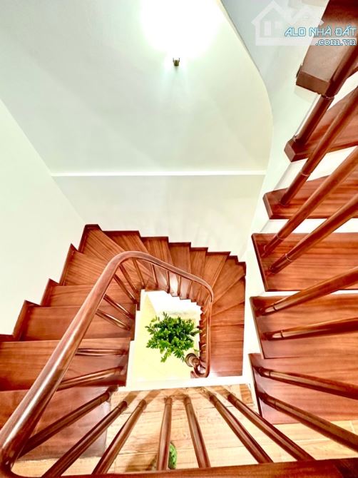 Nhà cực đẹp 39m2x5T đầy đủ nội thất. Cách mặt phố 50m, ngõ nông thẳng phố Trần Duy Hưng. - 6