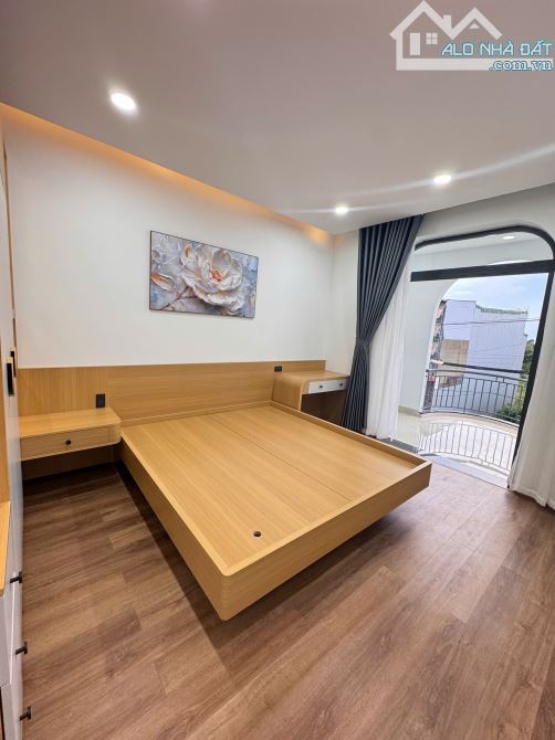 NHÀ MÊ ĐẸP MỚI 100% - GÓC 2 MẶT TIỀN – Y Moan, Phường BMT 2 Tỷ 990 triệu - 6