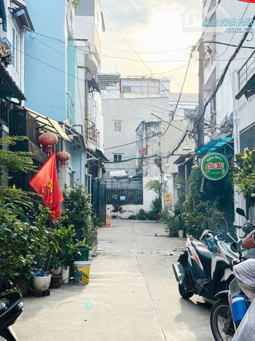 GÒ DẦU, 4 X 18,  2 TẦNG BTCT, HXH TỚI NHÀ, TÂN PHÚ GIÁP TÂN BÌNH, KẾ AEON MALL, CHỈ 6.X TỶ - 6