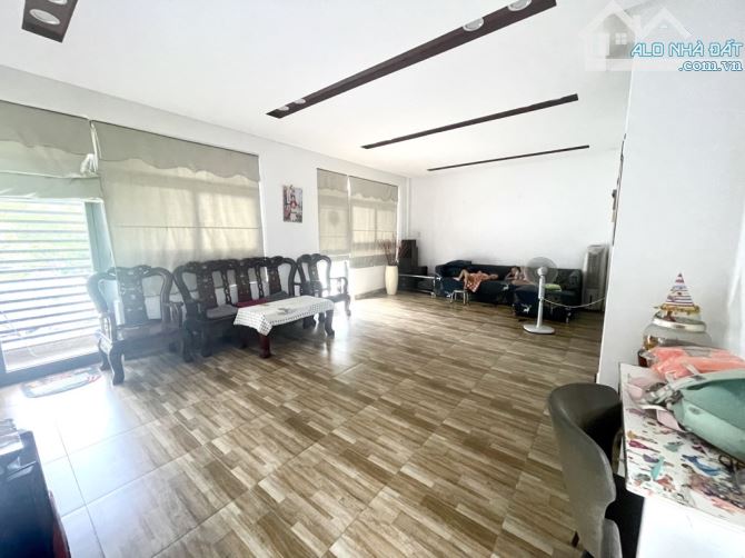Mặt tiền khu Dreamhome P.14 GV, 4 tầng 140m2 ngang 8m, lô góc ko lộ giới - 6