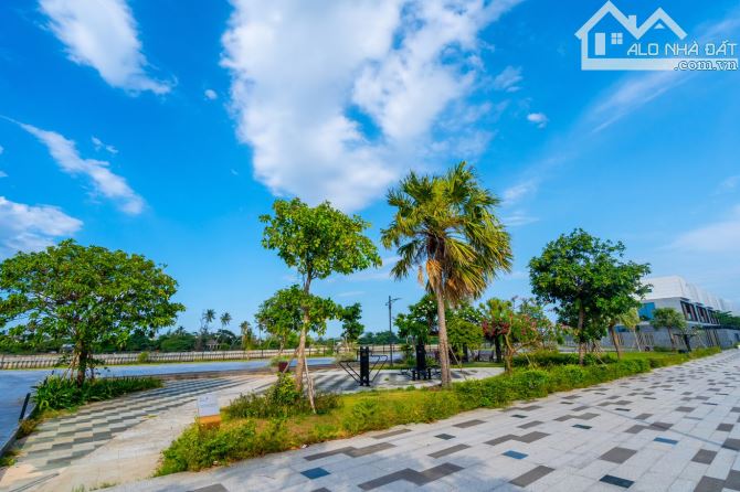 BIỆT THỰ MẶT SÔNG 4* TÔN VINH ĐẲNG CẤP CHỦ NHÂN SỞ HỮU - 2 MẶT TIỀN ĐẸP NHẤT KHU - 6