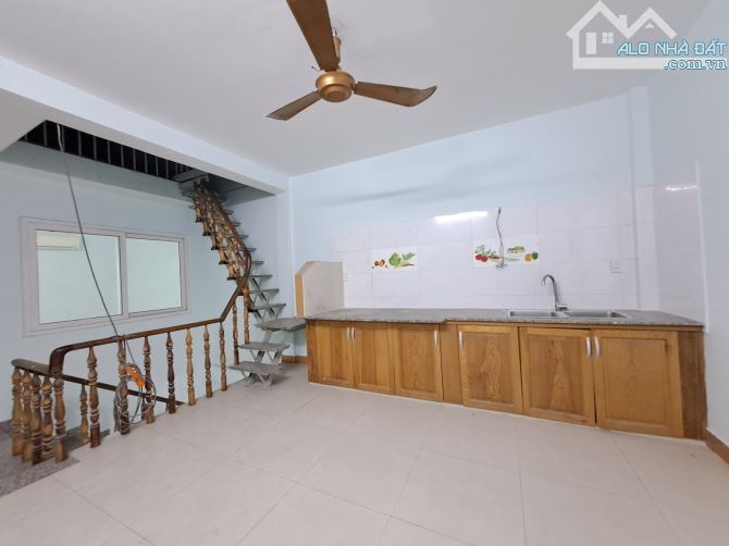 Bán nhà hẻm 2 xe hơi tránh, dt 60/56m2, 2 lầu, Q10, CMT8, giá 9.6 tỷ - 6