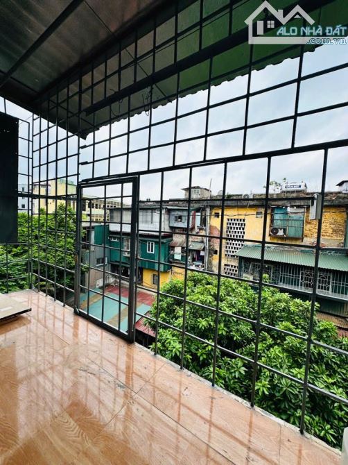 Căn hộ tập thể ở phố Bạch Mai, Minh Khai 2 ngủ giá 2,28 tỷ - 6