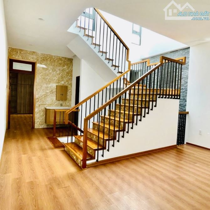 💥NHÀ 4 TẦNG–MT PHAN VĂN TRỊ-KHUÊ TRUNG–99M2 NGANG 5.5M–ĐƯỜNG 7.5M LỀ 4M–GIÁ CHỈ 7.X TỶ🍀 - 6