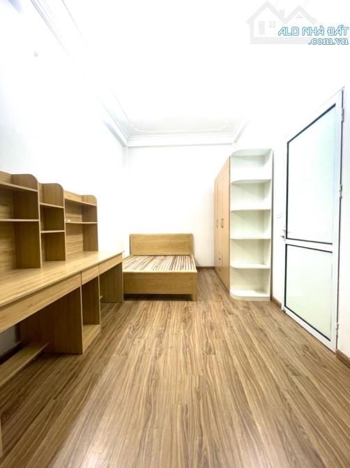 DUY NHẤT 1 CĂN NHÀ TRƯƠNG ĐỊNH - 26M2 MẶT TIỀN 4.5M - 4 TẦNG - NHỈNH 5 TỶ - Ô TÔ CÁCH 15M - 6
