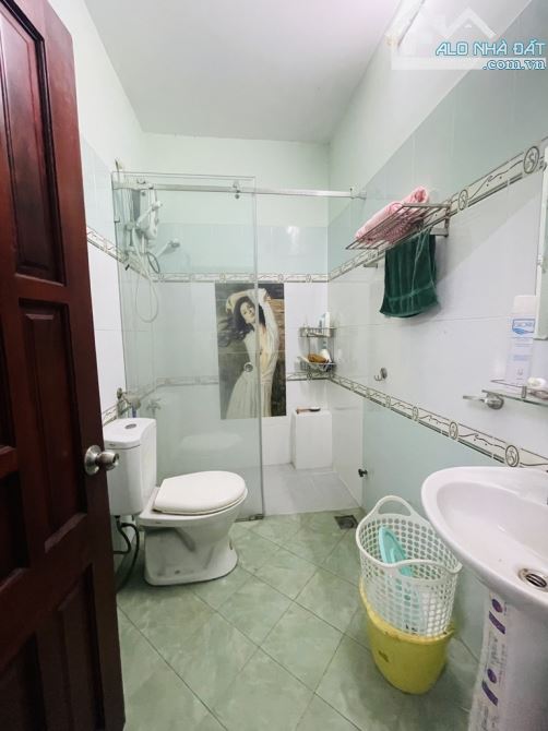 BÁN NHÀ 5 TẦNG ĐẸP – NGAY EMART PHAN HUY ÍCH GÒ VẤP - 4.8X19M - 2 ÔTÔ NGỦ TRONG NHÀ, 11 TỶ - 6
