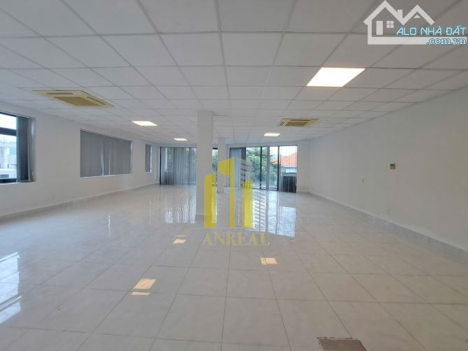 CHO THUÊ TOÀ NHÀ MẶT TIỀN ĐƯỜNG NGUYỄN VĂN HƯỞNG 700M2 GIÁ 150 TRIỆU - 7