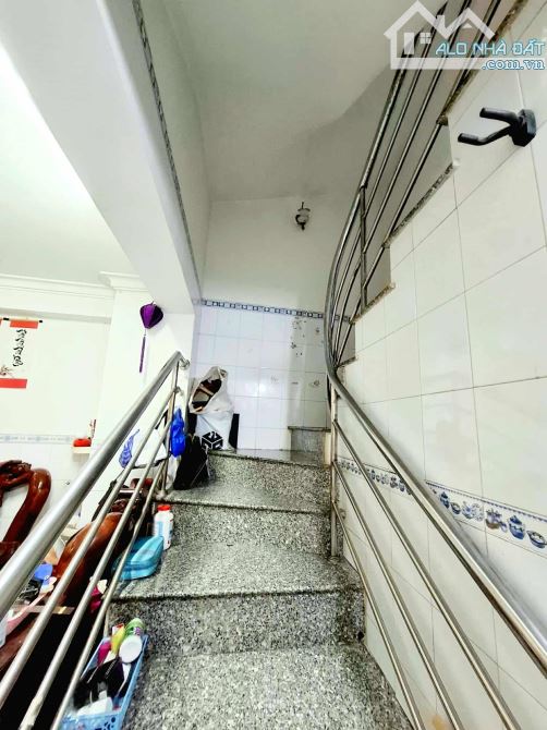 Nhà Phó Đức Chính_ Q1. DT 36m2 (3.4m x 10.5m). 4 tầng BTCT. Giá 8.8 tỷ. - 7