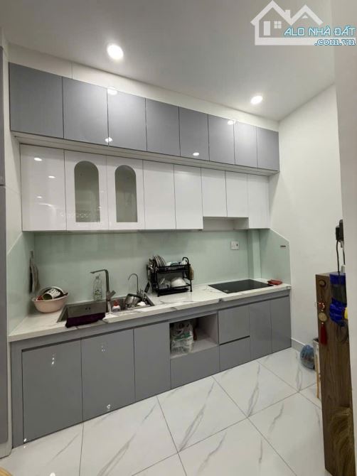 💥PHÚ THUẬN Q.7💥4TẦNG - DTS 110M2 - 4PN - SHR - HCONG ĐẦY ĐỦ. CHỈ 4Ty850 - 7