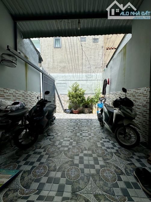Cần bán nhà 2 tầng 85m², Q12 Nguyễn Văn Quá ĐHT 02- Giá 4.95 tỷ - 7