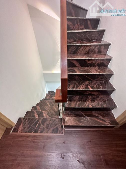 VĨNH PHÚC – 45M² – 5 TẦNG – NGÕ THÔNG – GẦN PHỐ – THOÁNG TRƯỚC SAU – 10.6 TỶ - 7