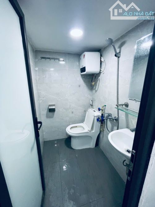 Cần bán toà CHDV lại 180 Đình Thôn - 7