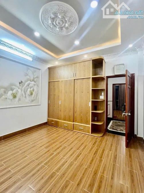 BÁN NHÀ HẺM 8M TRƯƠNG THỊ HOA,5 TẦNG, 55M2, GIÁ 7,5(TL) - 7