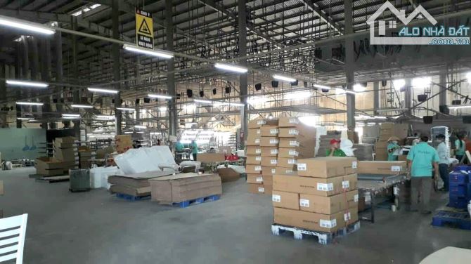 Bán Nhà Xưởng 7000m2 , Full SKC,  Dĩ An , Tp HCM , chỉ 10tr/m2 - 6