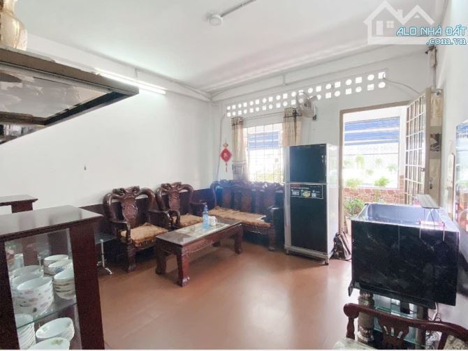 Căn hộ CC Nguyễn Văn Lượng, P.11, Gò Vấp, 4x17m, 2PN, gần Lotte, emart. Giá 2.9 tỷ TL (SHR - 7