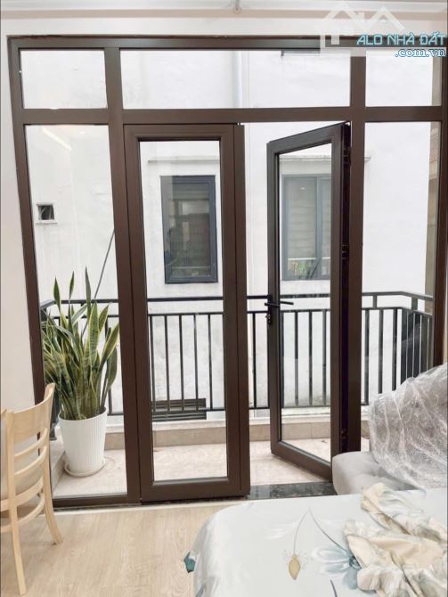HO THNHÀ 5 TẦNG – PHỐ TỪ HOA – 100m² – SÂN VƯỜN – 4 PHÒNG NGỦ KHÉP KÍN – GẦN HỒ TÂY - 7