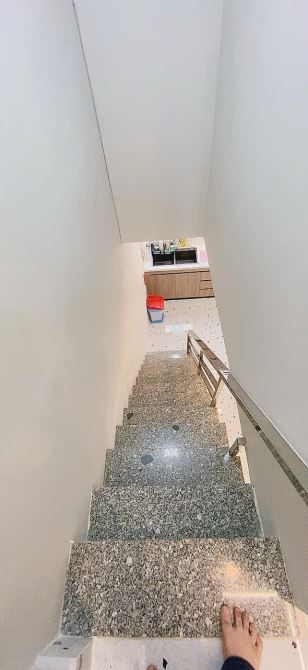 Bán nhà mới  MTKD đỉnh 10M Đội Cung quận 11 dt 33m2- 3 tầng chỉ 6.8 tỷ tl - 9