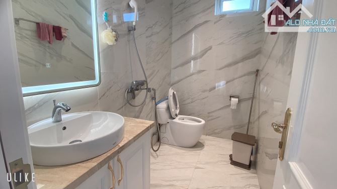 Hạ 20 tỷ! Biệt thự Công viên Cầu Giấy - 5 Ô tô tránh - 335m2 MT 16m x 4 tầng, hầm - 97 Tỷ - 8