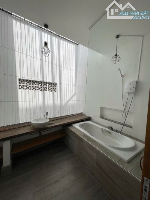 HẺM VIP, KHU PHÂN LÔ - NGANG LỚN 4M - THIẾT KẾ HIỆN ĐẠI - 8